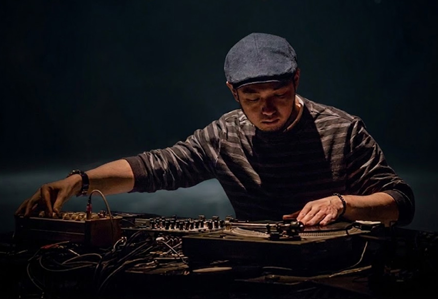 dj sniff